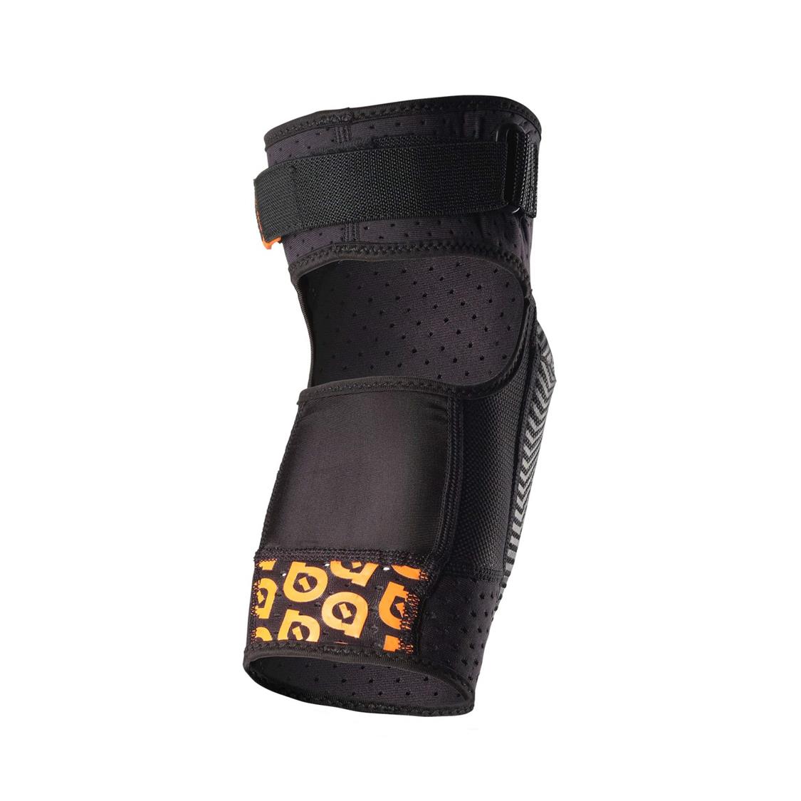 Comp-AM-1800px-elbow-back_1800x (2)