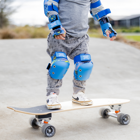 Bumpkit Blue Lifestyle (1)