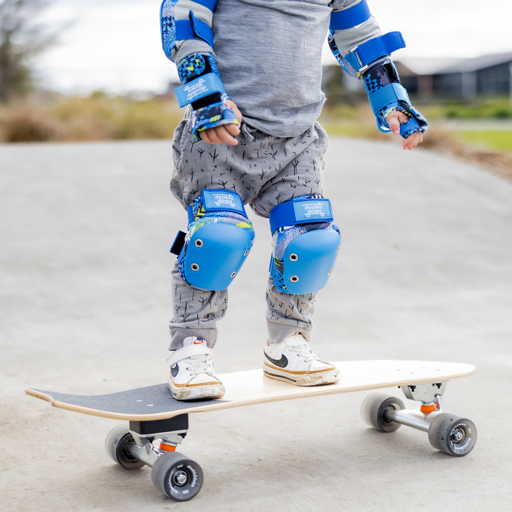 Bumpkit Blue Lifestyle (1)