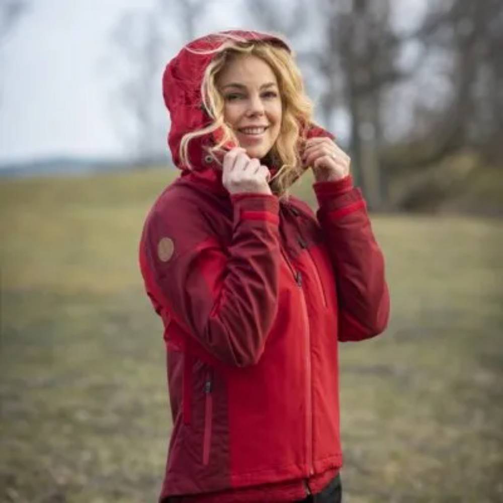 3300-576-2_pinewood-womens-jacket-finnveden-hybrid